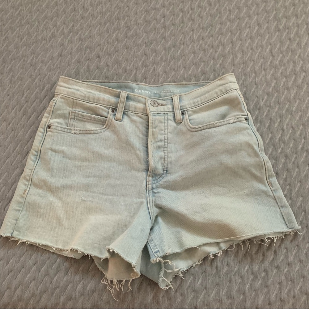 Old Navy Sky-Hi A-Line Jean Shorts Size 2